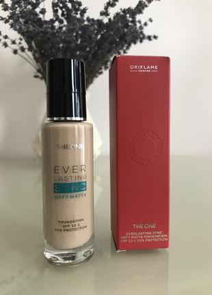 (свіженька) тоналка, тональний крем  oriflamethe one