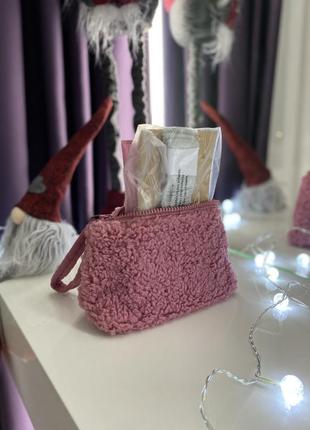Подарунковий набір пінк вікторія сікрет косметичка gift set pink victoria’s secret warm and cozy fleece подарочный набор виктория сикрет3 фото