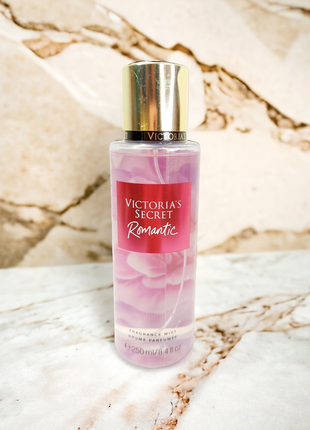 Парфумований спрей для тіла victoria's secret romantic 250ml