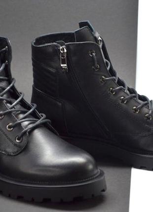 Женские модные зимние кожаные ботинки черные corso vito 0226890293 фото