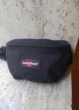 Бананка eastpak оригінал