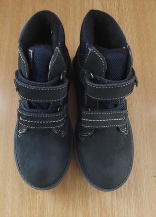 Кожаные зимние ботинки новые. giotex5 фото