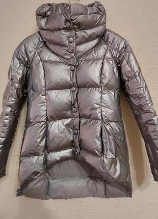 Оригинальный женский пуховик trussardi jeans.