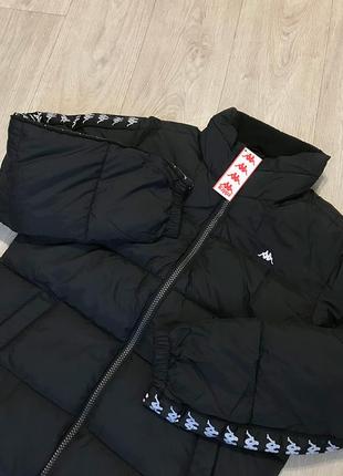Зимовий пуховик kappa з лампасами3 фото