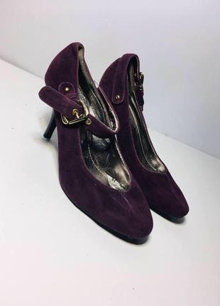 Туфлі під замш gianvito rossi бежеві