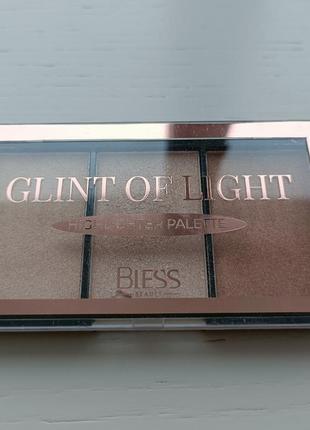 Bless beauty glint of light highlighter palette
палетка хайлайтерів 03