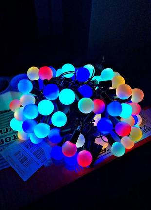 Новорічна гірлянда світлодіодна кульки твінкі 28 великих кульок у коробці працює від мережі мультіколор