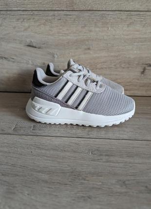 Кроссовки б/у адидас adidas  la trainer lite 25 р 16 см на резинке