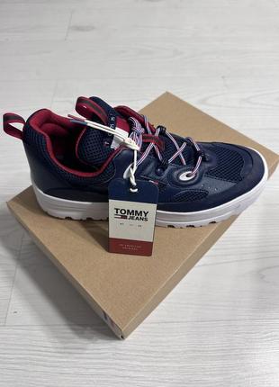 Кроссовки tommy hilfiger 42 размер