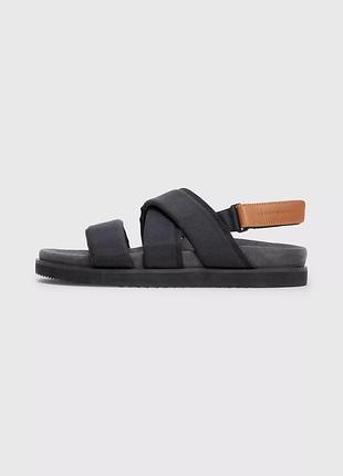 Нові сандалі tommy hilfiger (томами heel strap sandal) з америки 9us-12us8 фото