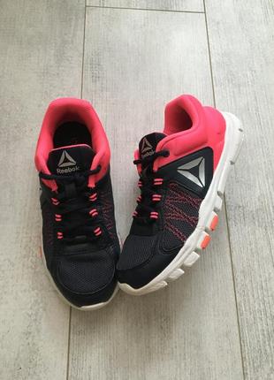 Кроссовки reebok оригинал 34-35 размер