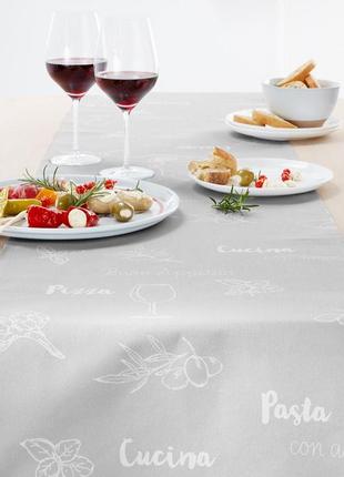 Скатерть дорожка с итальянским принтом italy итальянская кухня стол серая серебристая