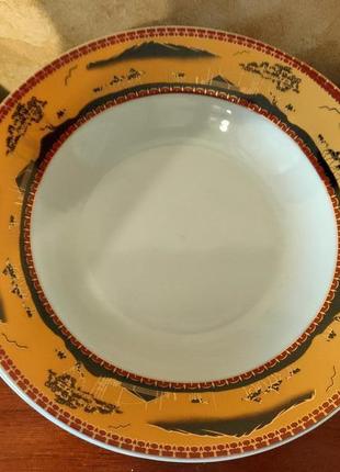 Столовый сервиз gold silhouette 54 предмета.