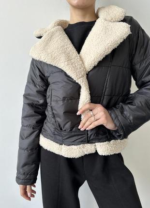 Куртка авиатор черная короткая на меху зима7 фото