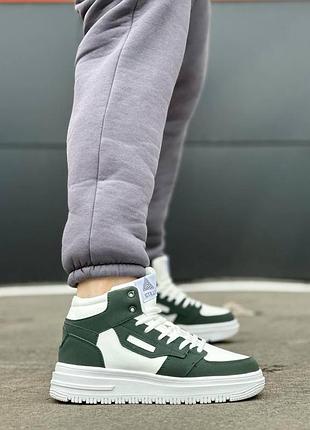 Кросівки чоловічі зимові