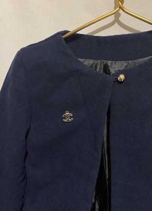 Кашемировый пиджак - тренч со значком шанель6 фото