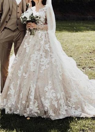 Шикарна весільна сукня millanova2 фото