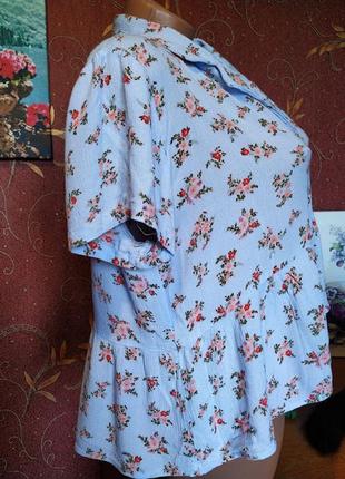 🔥розпродаж🔥 літня блакитна коротка блузка з квітковим принтом від stradivarius5 фото