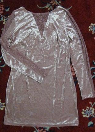 Вечірнє плаття з рожевого м'ятого стрейч-велюру з мереживом h8 фото