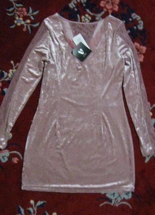 Вечірнє плаття з рожевого м'ятого стрейч-велюру з мереживом h10 фото