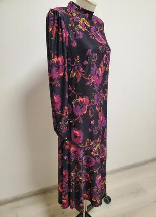 Шикарное брендовое трикотажное платье красивой расцветки длинный рукав4 фото