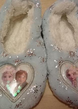 Продам детские тапочки для фотосессий,стелька 17 см