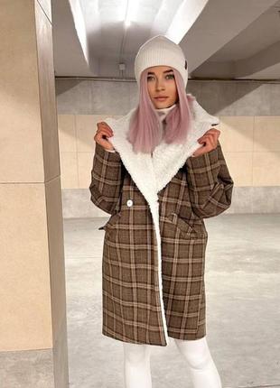 Пальто кашемир с утеплителем зима в клетку меховой ворот мокко беж