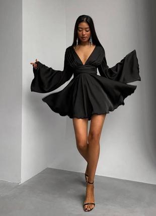 Идеальное платье из атласной ткани с декольте и воздушными рукавами 😍4 фото