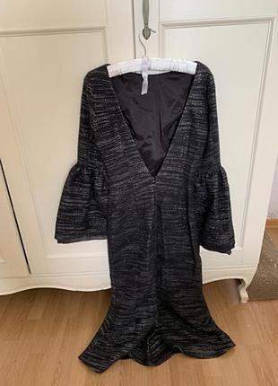 Дизайнерское платье