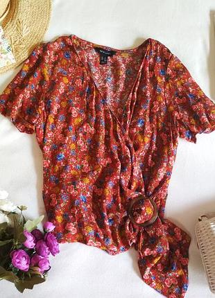 Трендовый топ блуза в цветочный принт на запах 100% вискоза/стильная блуза цветочный принт