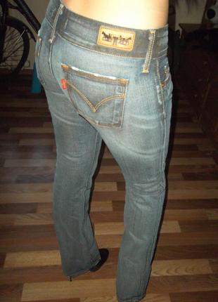 Дорогие джинсы levis 560 slim3 фото