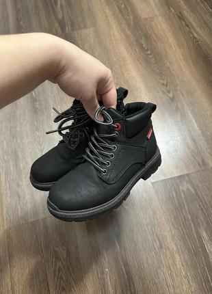Черевики levi’s