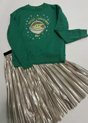 Новорічний світшот з бейбі йодою