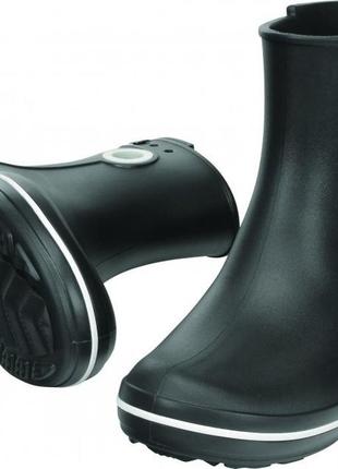 Резиновые сапоги crocs jaunt shorty boot 38/m6w8/24.5 см black 15769