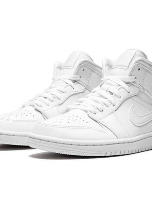 Кроссовки nike air jordan 1 mid triple white3 фото