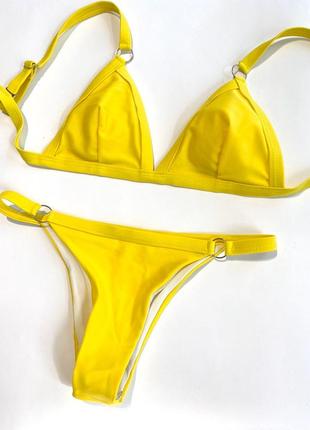 Купальник з кільцями