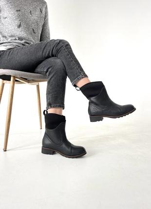 Жіночі шкіряні чоботи muck  the original boot company