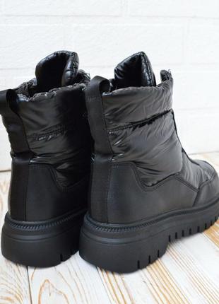 Женские зимние ботинки черные9 фото