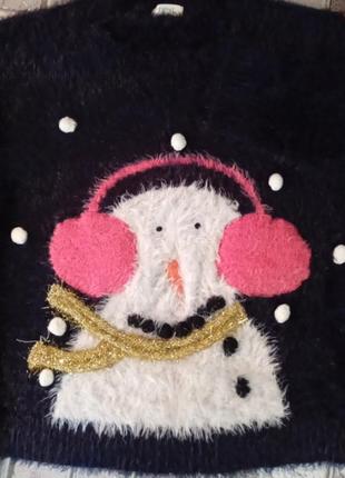 Свитер снеговик в наушниках2 фото