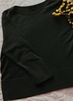 Укороченная кофточка цвета хаки