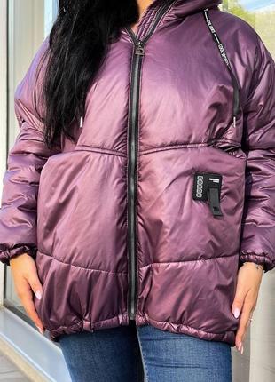 Женская куртка свободного кроя цвета8 фото