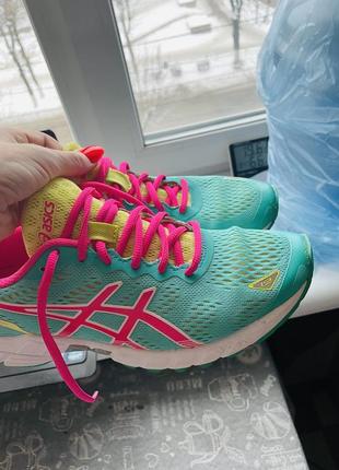 Кросівки для тренувань asics