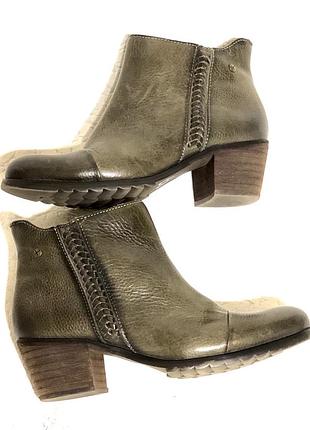 Кожаные женские полусапожки 37 размер