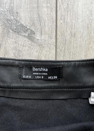 Юбка, юбка bershka из эко кожи4 фото