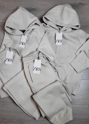 Костюм на флісі zara