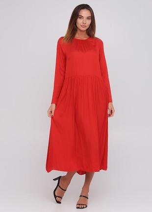 Ефектна червона сукня h&m