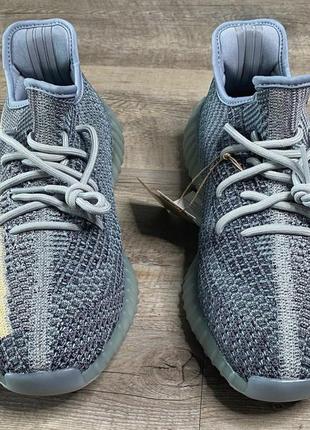 Кроссовки adidas yeezy boost 350 v2 ash blue - gy76578 фото