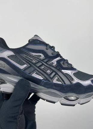 Чоловічі кросівки сірі з чорним asics gel nyc ‘graphite grey black’ 1201a789-0207 фото