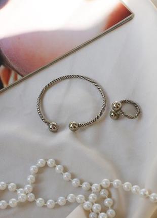 Актуальний комплект відкритий браслет та кільце переплет