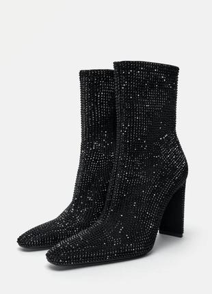 Ботинки zara